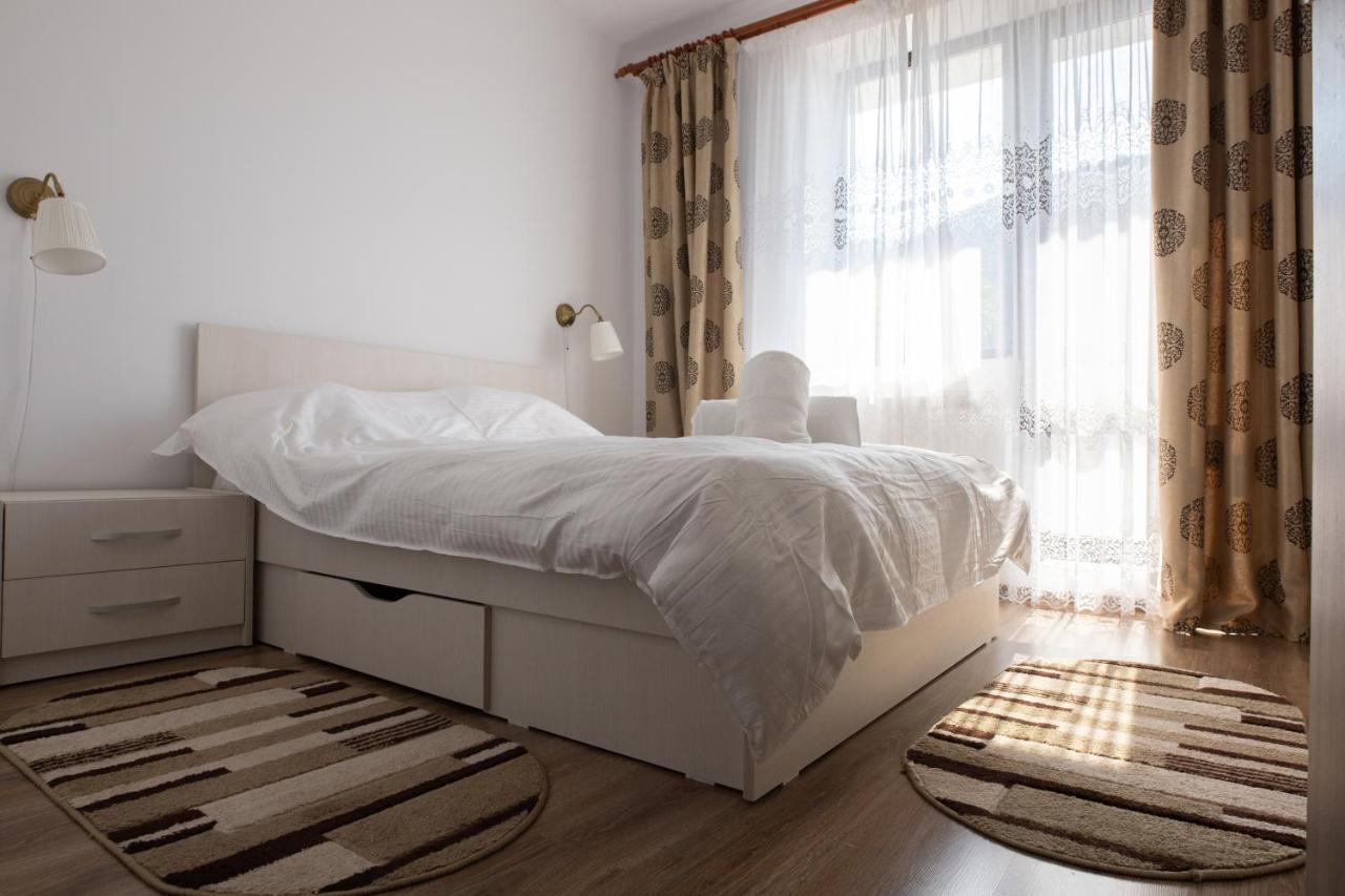Orchid Luxury Apartment Sinaia Eksteriør billede